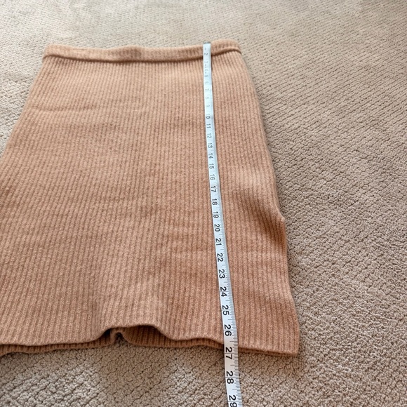 Madewell Sweater Camel Ribbed Pencil Skirt, Size L - Picture 7 of 7